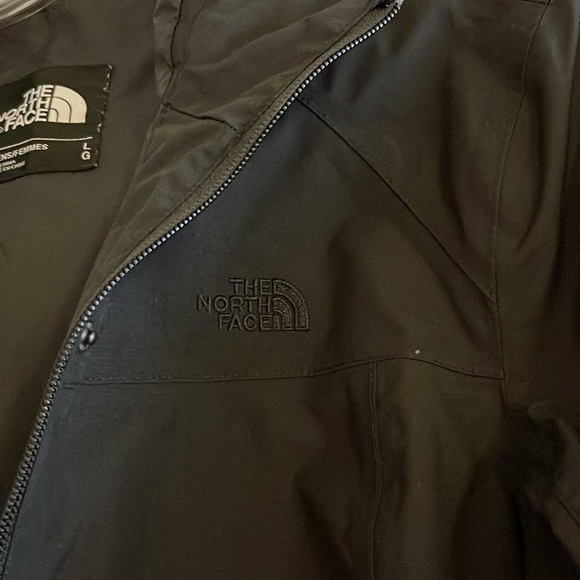 North Face Rain Jacket Parka - Picture 3 of 7